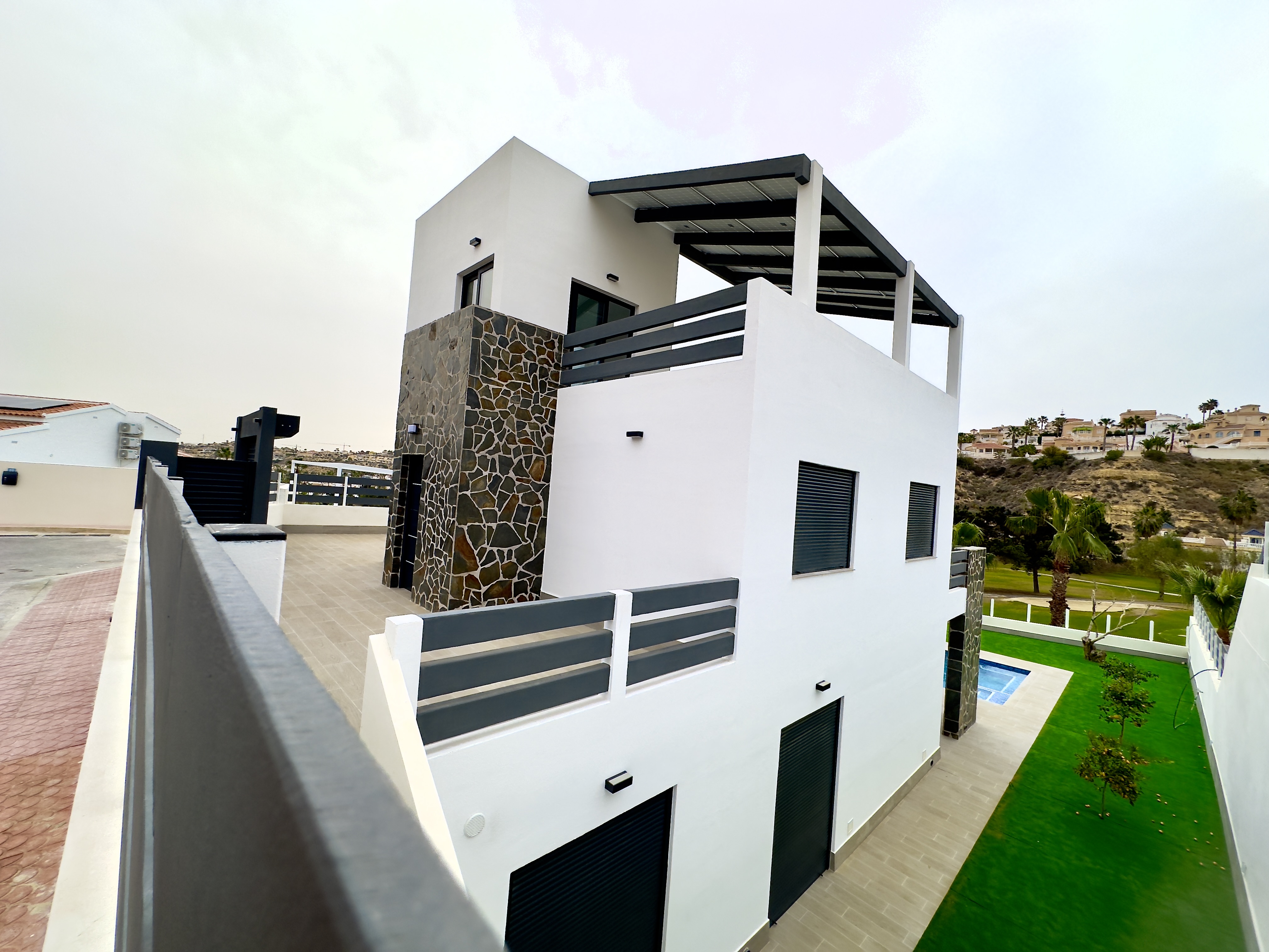For sale - 4 Bedroom 4 Bathroom detached in Ciudad Quesada - Ciudad Quesada  - Alicante