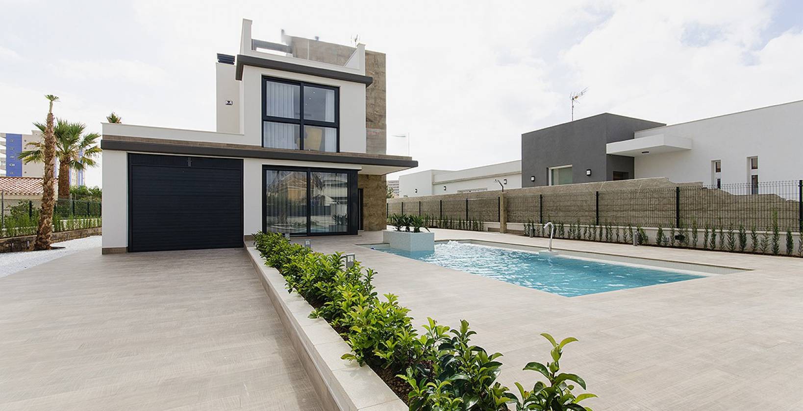 For sale - 3 Bedroom 3 Bathroom villa in Dehesa de Campoamor - Dehesa de Campoamor  - Alicante