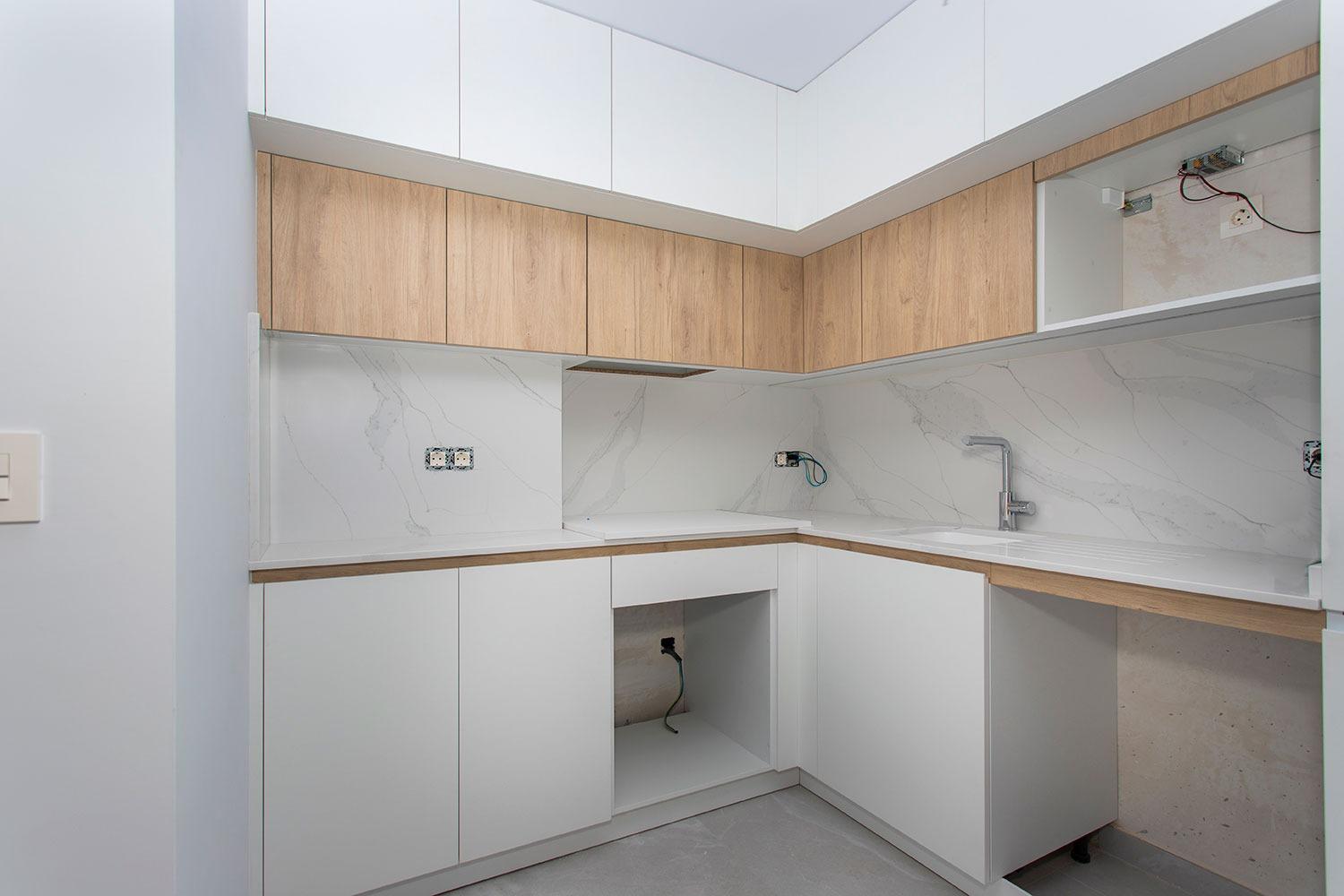 For sale - 2 Bedroom 2 Bathroom Apartment in Torrevieja - Paseo maritimo  - Alicante