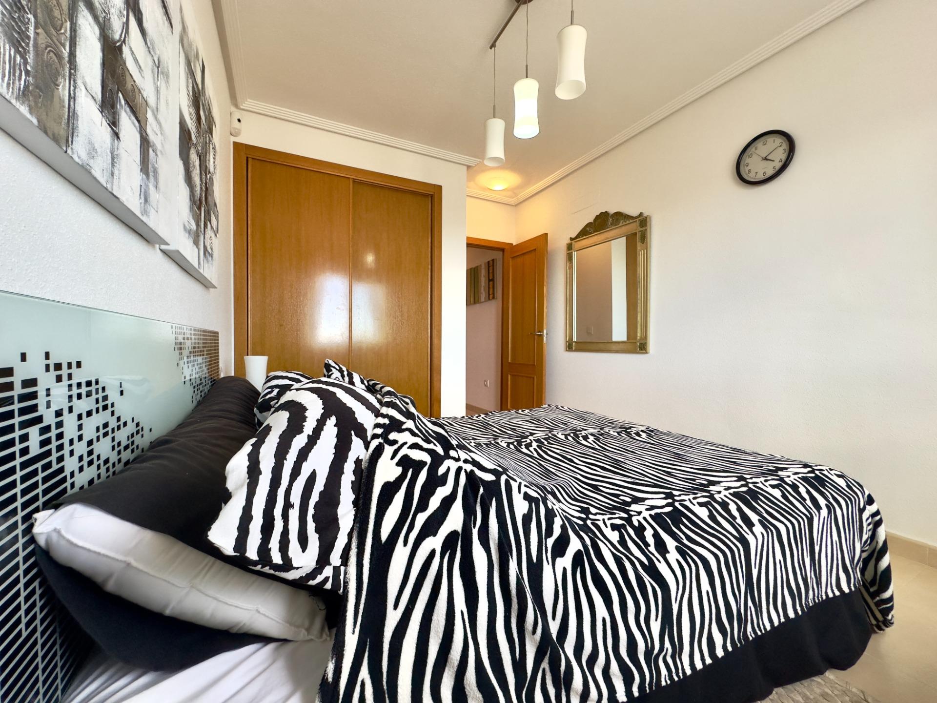 For sale - 2 Bedroom 1 Bathroom Penthouse in Orihuela Costa - Playa Flamenca  - Alicante
