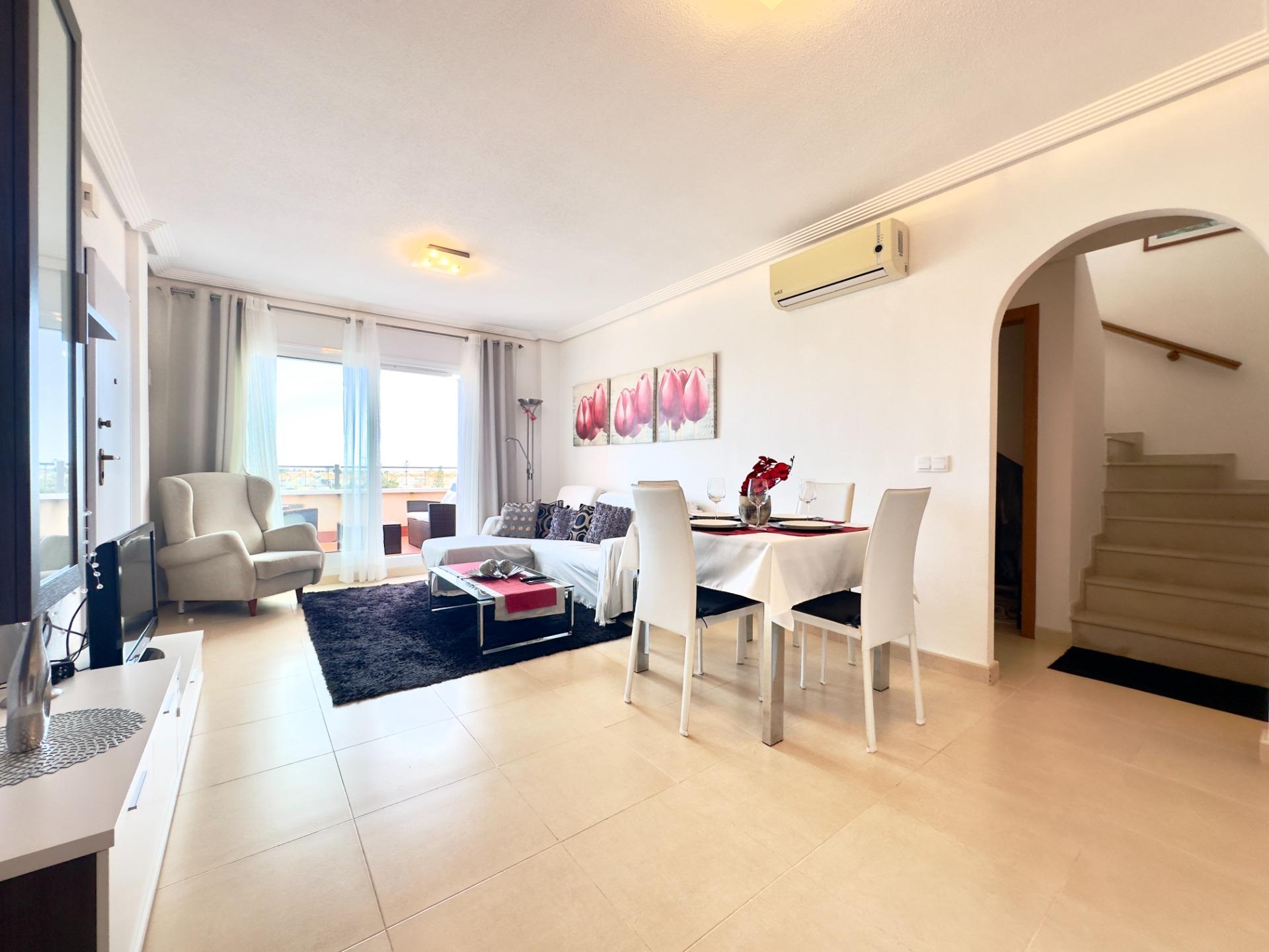 For sale - 2 Bedroom 1 Bathroom Penthouse in Orihuela Costa - Playa Flamenca  - Alicante