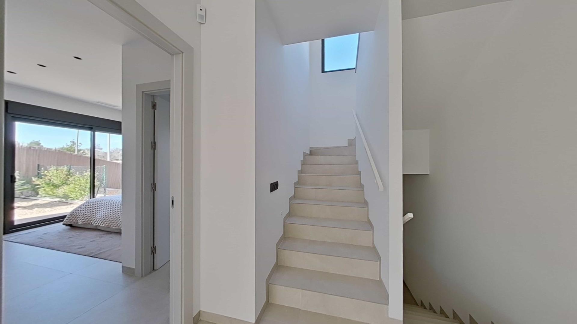 For sale - 3 Bedroom 2 Bathroom Villa in Orihuela - Las Colinas Golf  - Alicante
