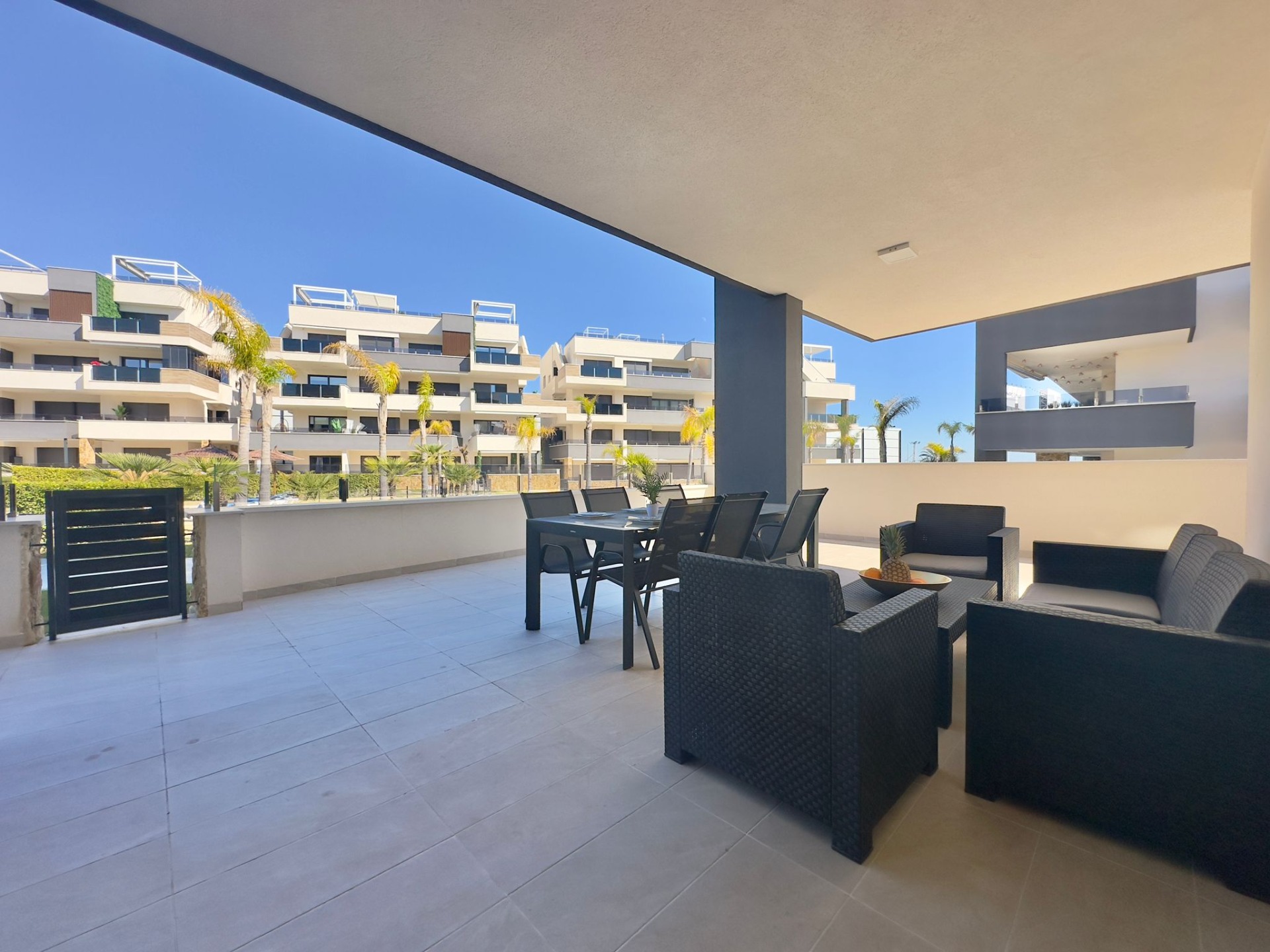 For sale - 3 Bedroom 2 Bathroom Apartment in Orihuela Costa - Playa Flamenca  - Alicante