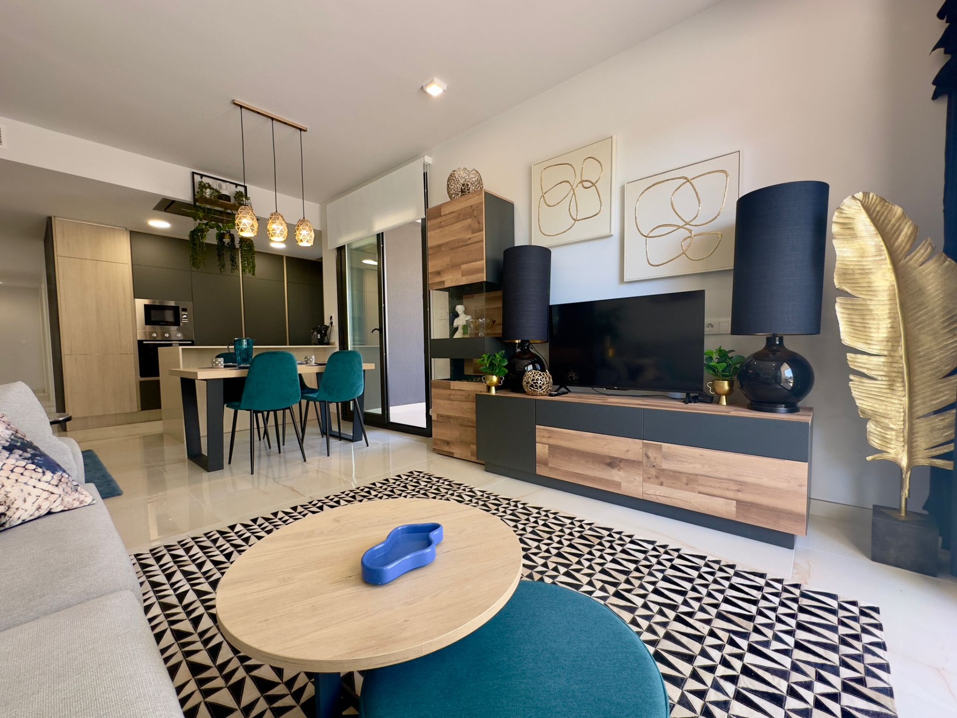 For sale - 3 Bedroom 2 Bathroom Apartment in Orihuela Costa - Playa Flamenca  - Alicante