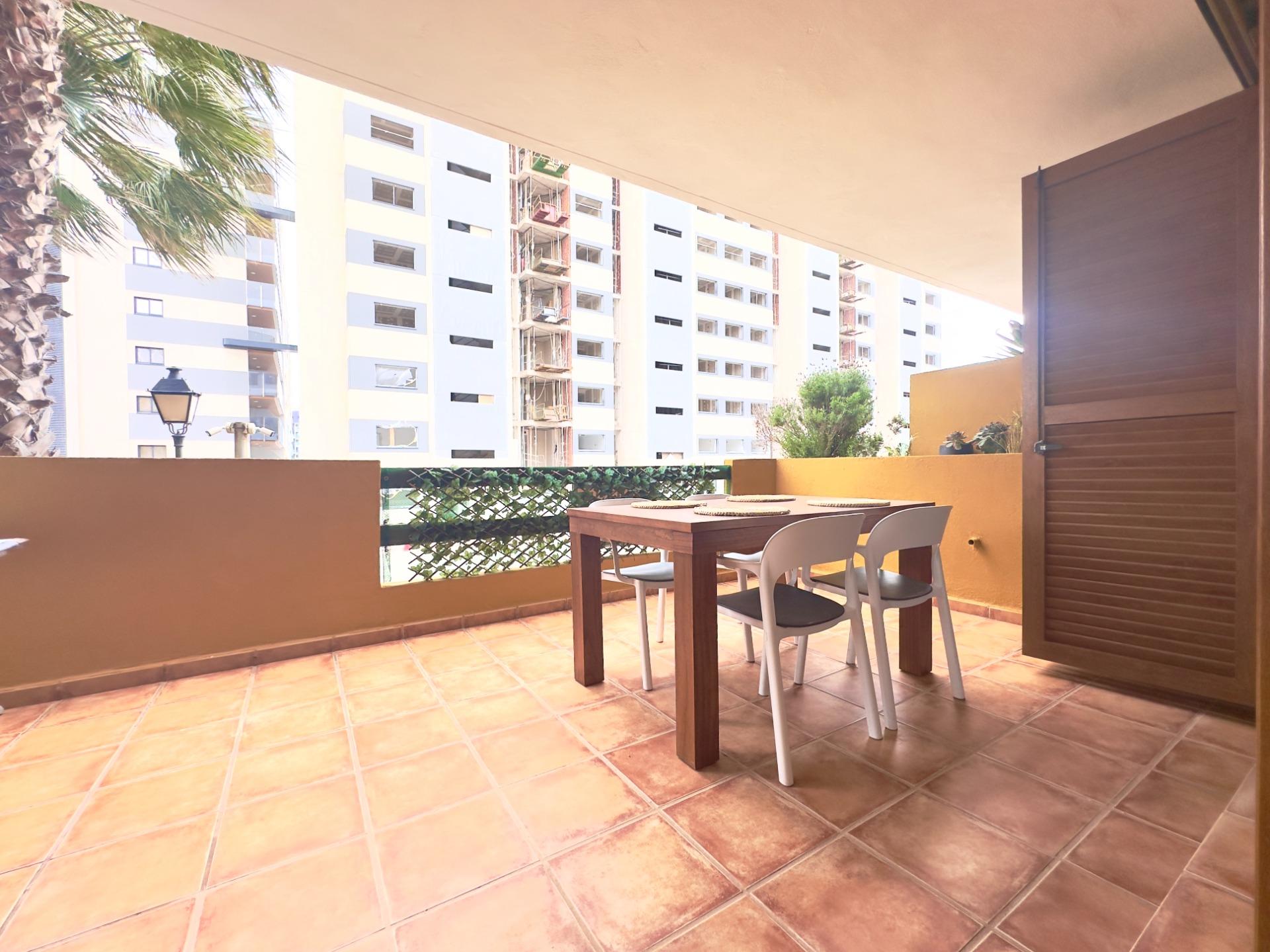 For sale - 2 Bedroom 2 Bathroom Apartment in Torrevieja - Punta Prima  - Alicante