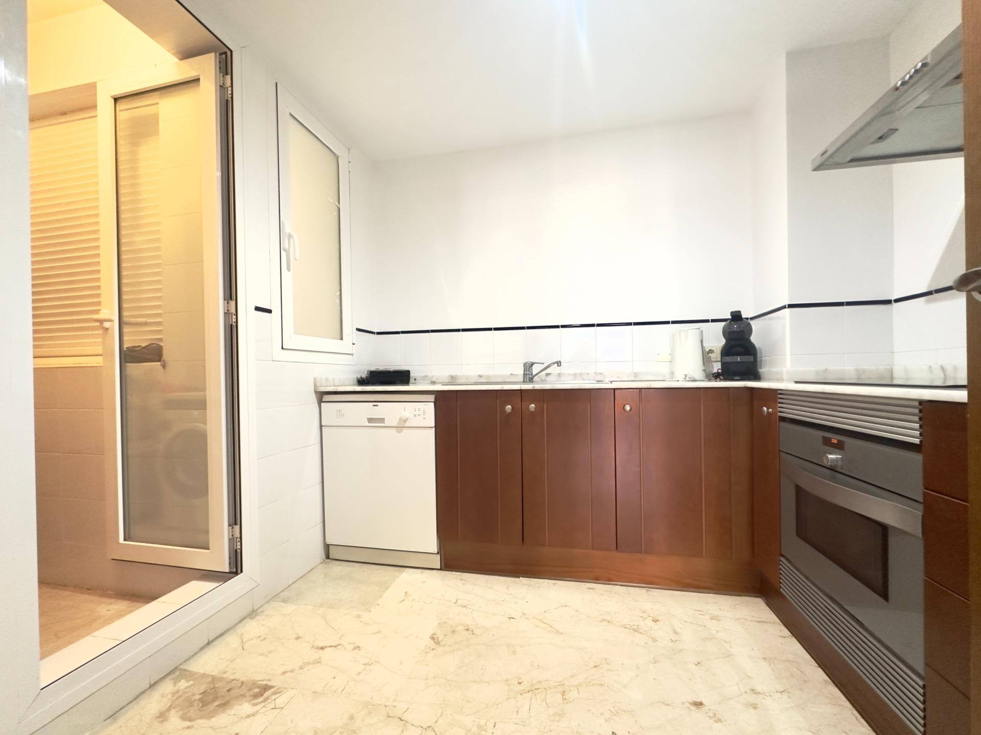 For sale - 2 Bedroom 2 Bathroom Apartment in Torrevieja - Punta Prima  - Alicante