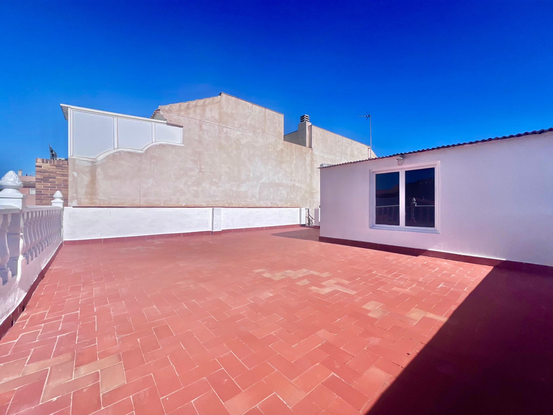 For sale - 4 Bedroom 2 Bathroom duplex in Pilar de la Horadada - Zona Pueblo  - Alicante