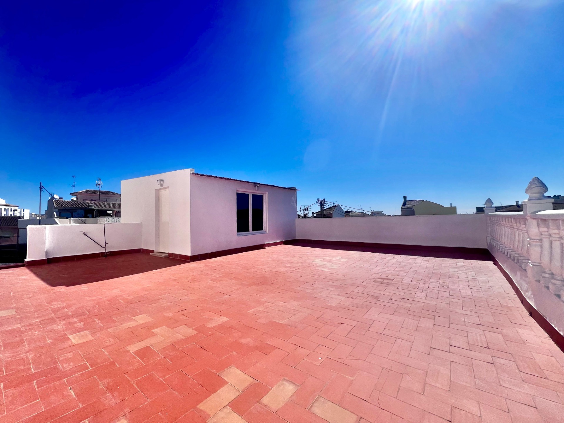 For sale - 4 Bedroom 2 Bathroom duplex in Pilar de la Horadada - Zona Pueblo  - Alicante