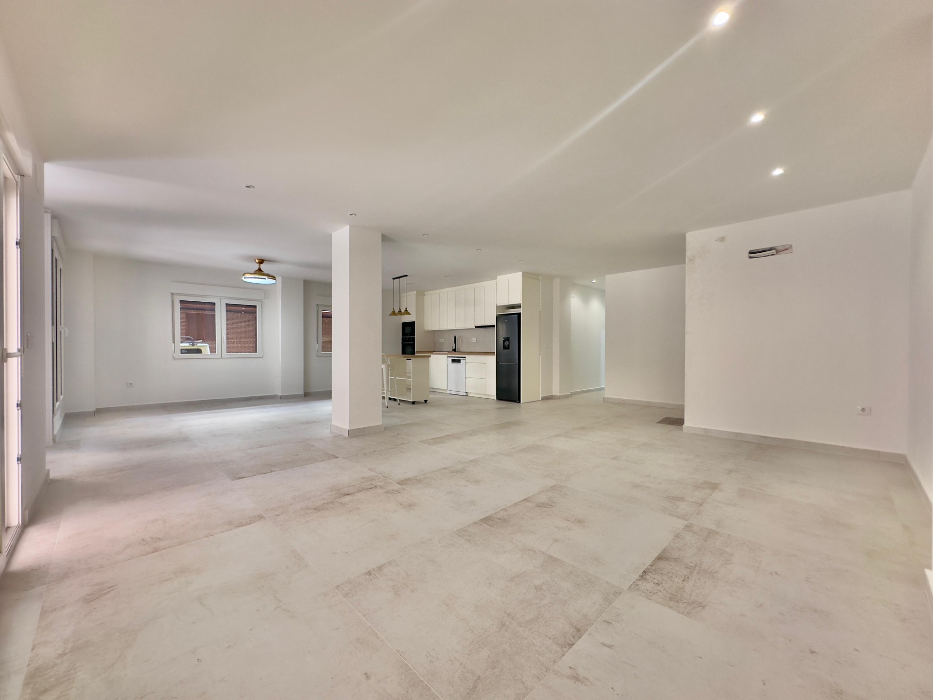 For sale - 3 Bedroom 2 Bathroom Apartment in Torrevieja - Acequion  - Alicante
