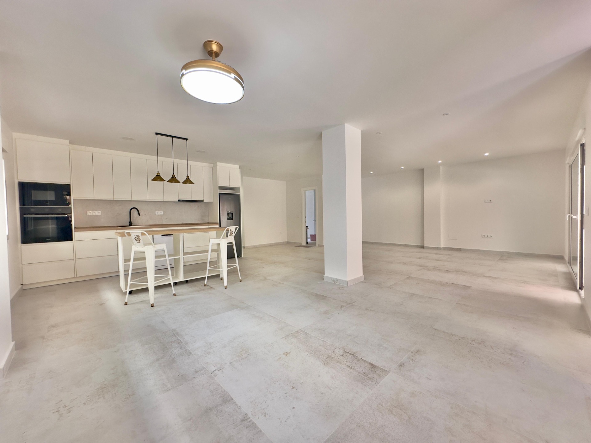 For sale - 3 Bedroom 2 Bathroom Apartment in Torrevieja - Acequion  - Alicante