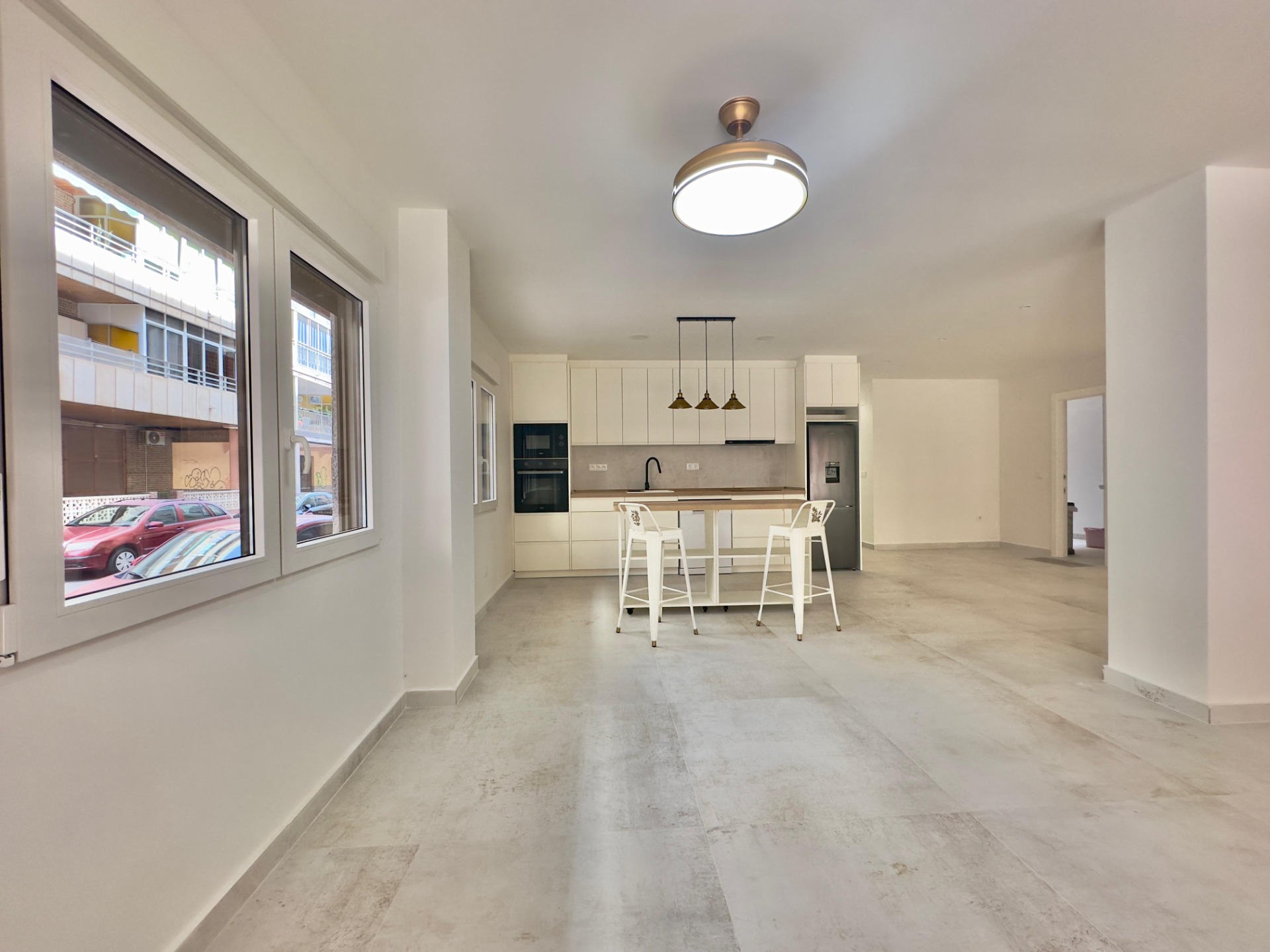 For sale - 3 Bedroom 2 Bathroom Apartment in Torrevieja - Acequion  - Alicante