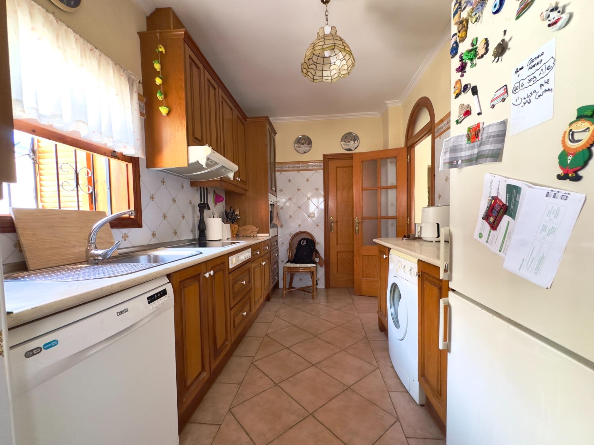 For sale - 3 Bedroom 2 Bathroom Villa in Orihuela Costa - La Zenia  - Alicante