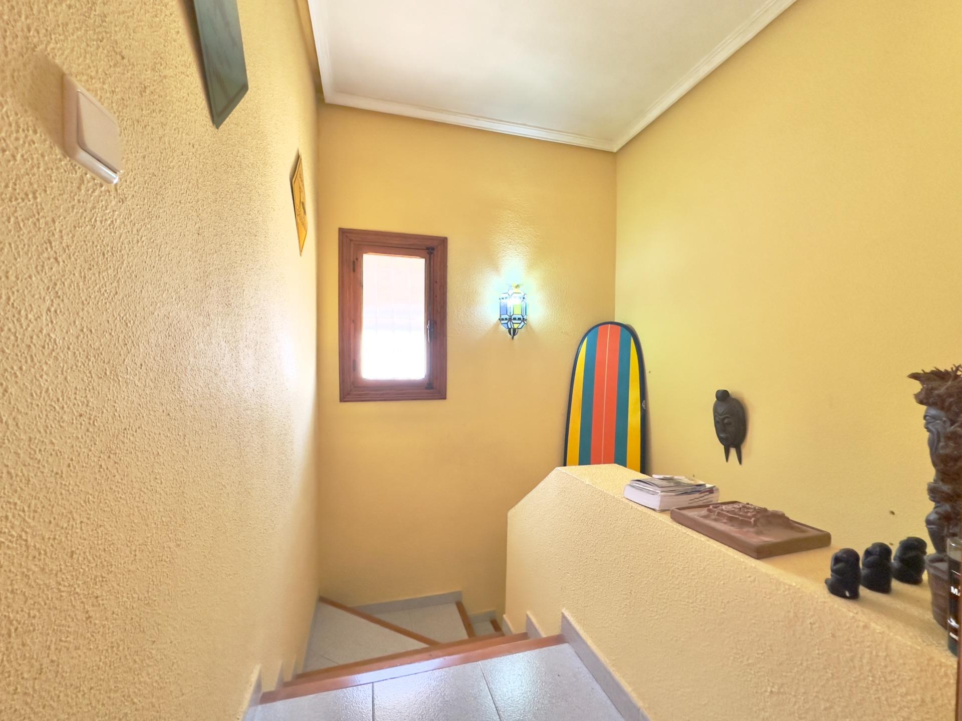For sale - 3 Bedroom 2 Bathroom Villa in Orihuela Costa - La Zenia  - Alicante