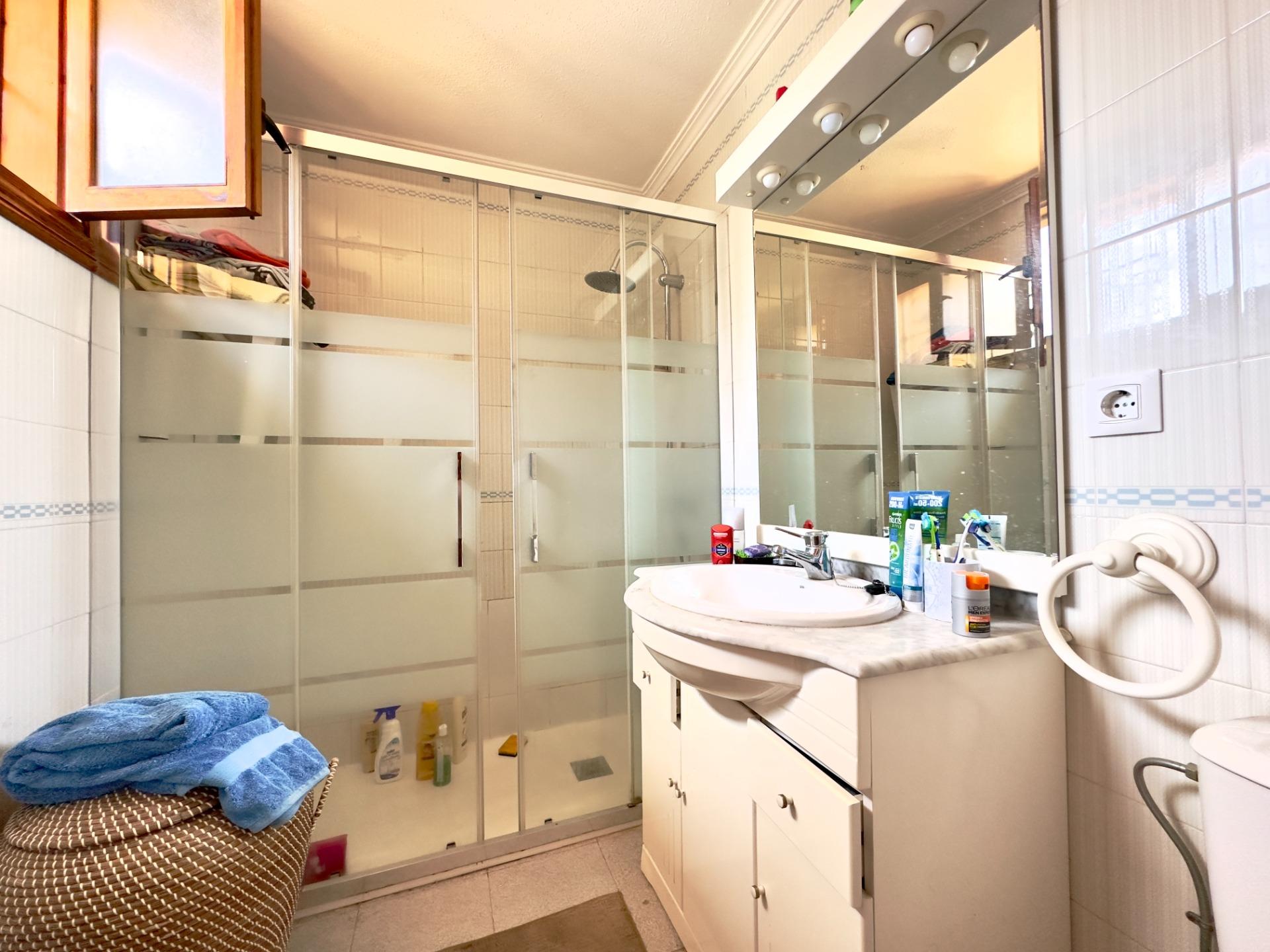 For sale - 3 Bedroom 2 Bathroom Villa in Orihuela Costa - La Zenia  - Alicante