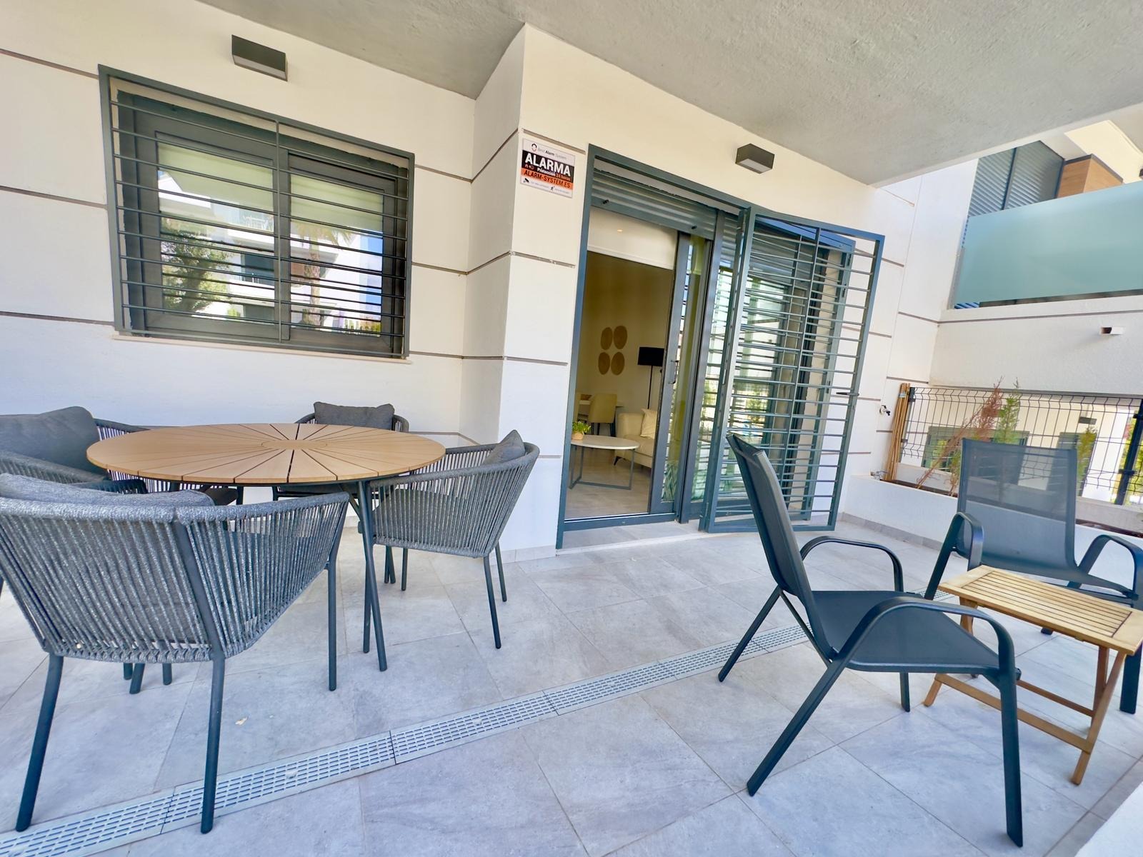 For sale - 2 Bedroom 1 Bathroom Apartment in Orihuela Costa - Las Filipinas  - Alicante
