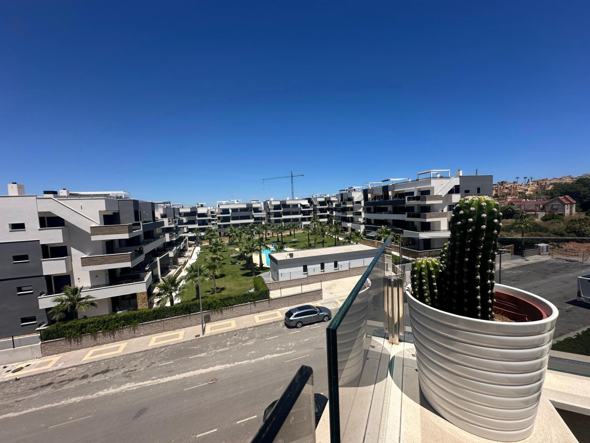 For sale - 2 Bedroom 2 Bathroom Apartment in Orihuela Costa - PAU 8  - Alicante