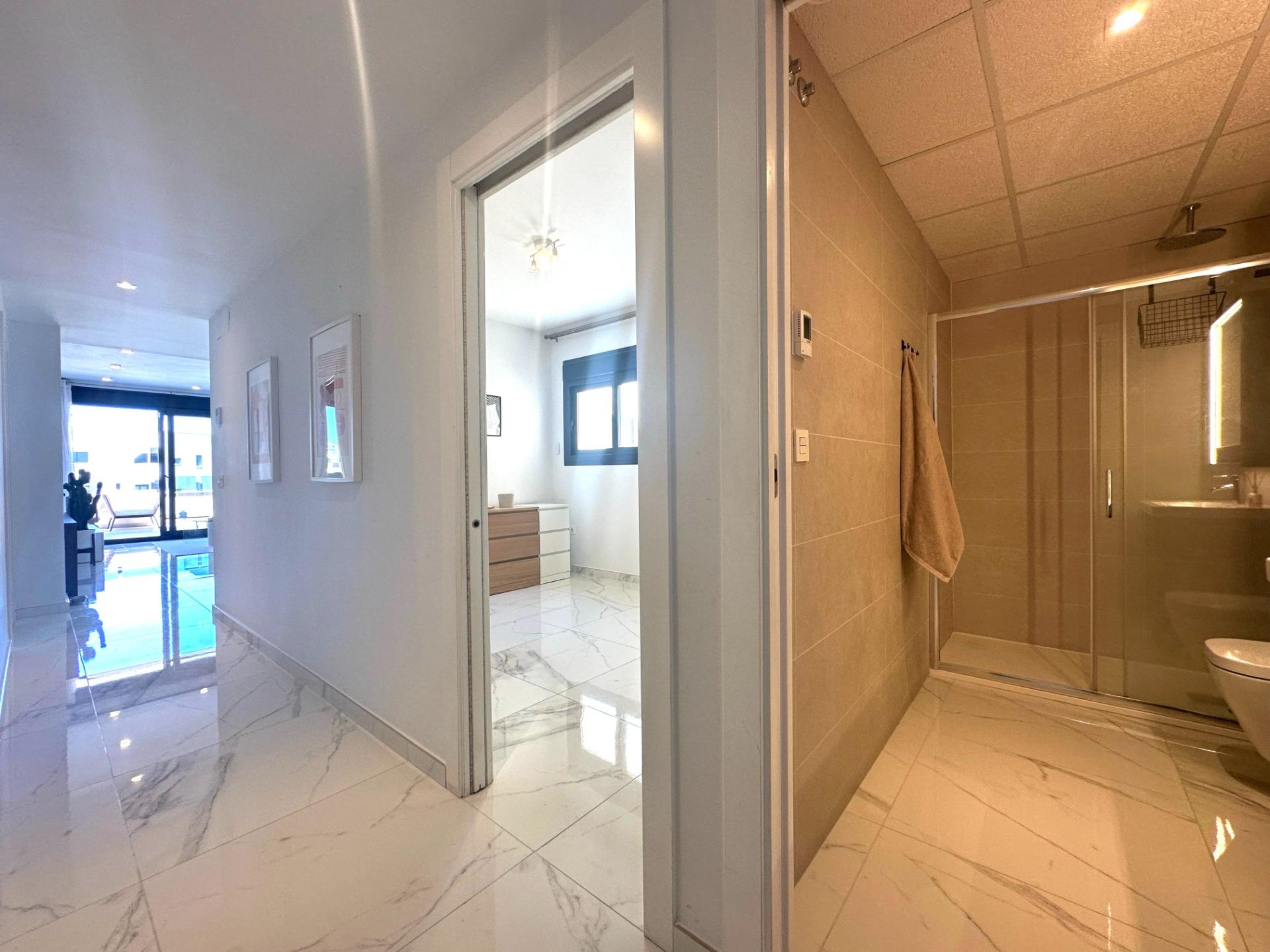 For sale - 2 Bedroom 2 Bathroom Apartment in Orihuela Costa - PAU 8  - Alicante