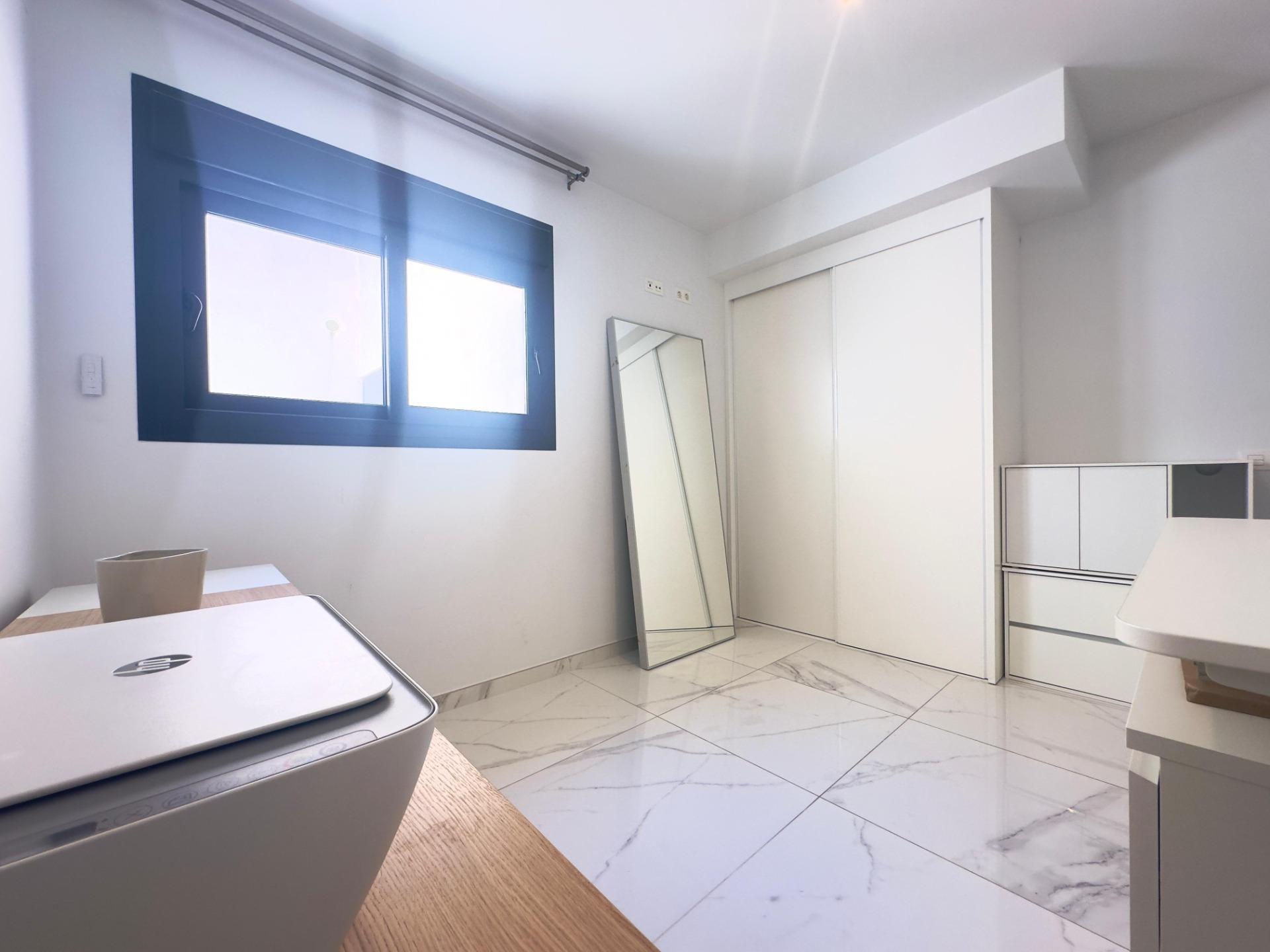 For sale - 2 Bedroom 2 Bathroom Apartment in Orihuela Costa - PAU 8  - Alicante