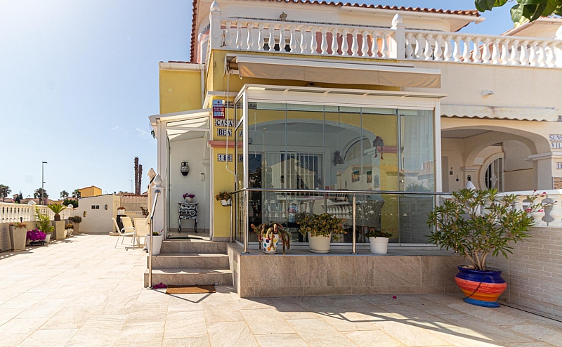 2 Bedroom 2 Bathroom Terraced house in Orihuela Costa
