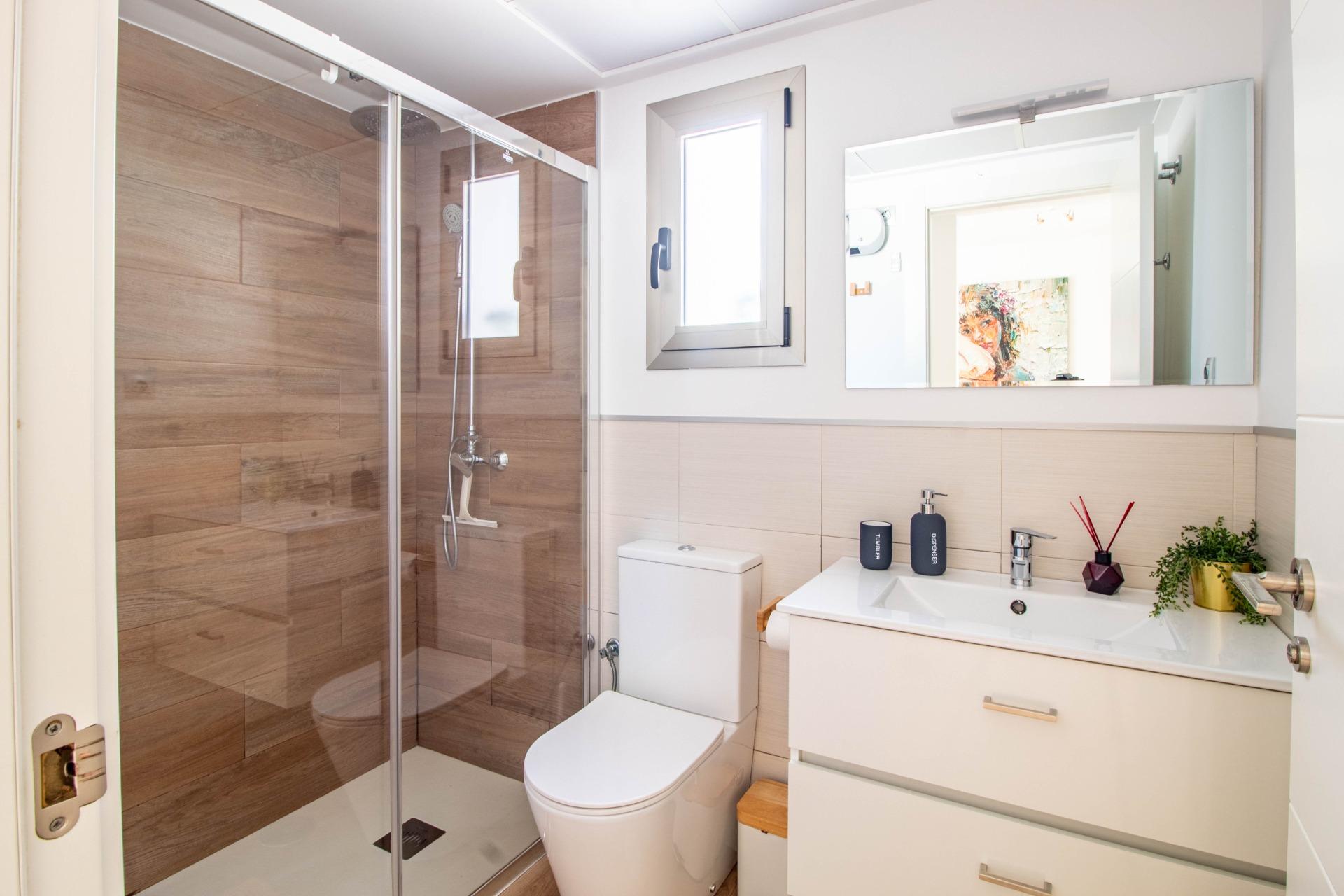 For sale - 2 Bedroom 2 Bathroom Bungalow in Pilar de la Horadada - Torre de la Horadada  - Alicante
