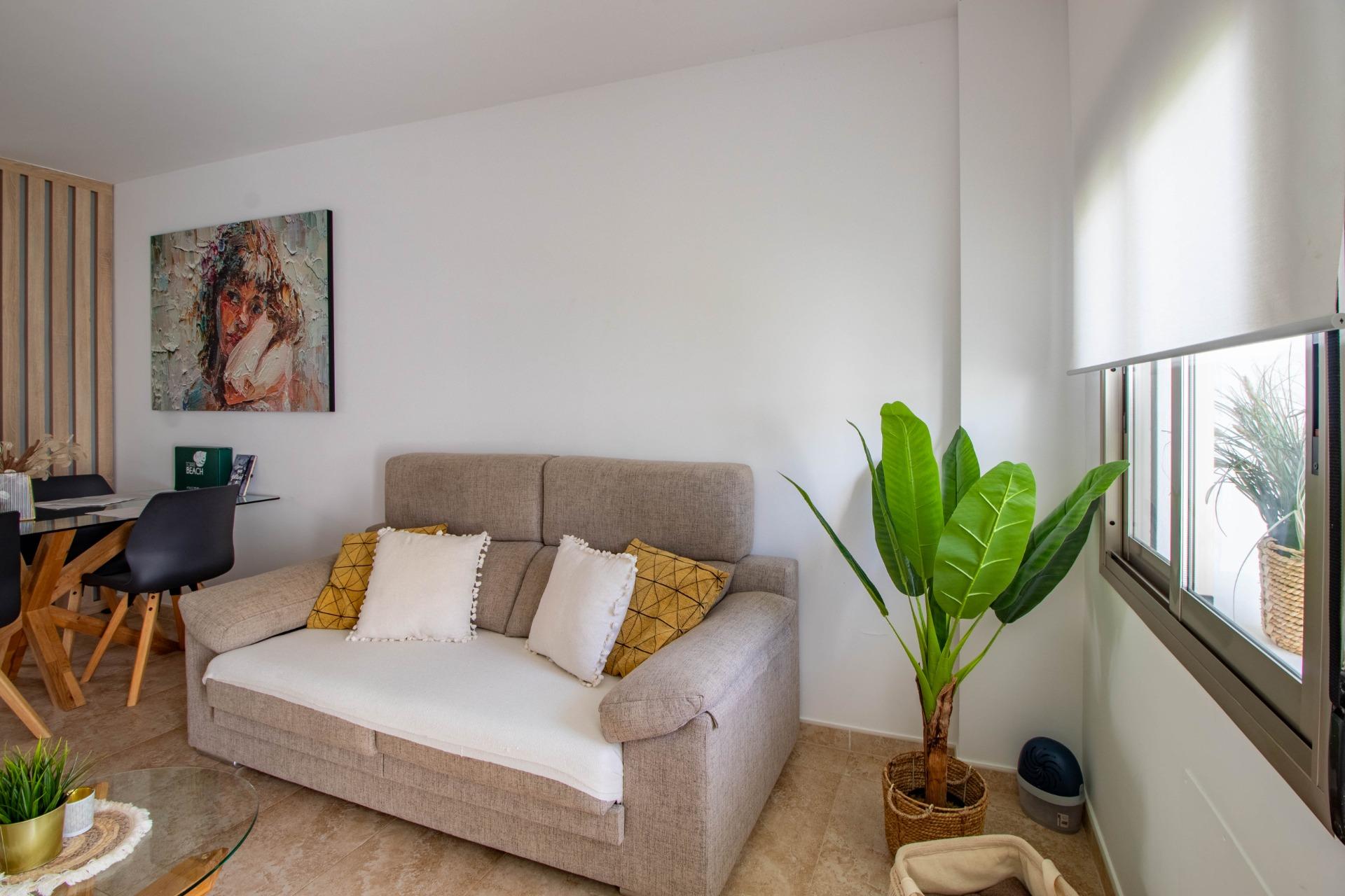 For sale - 2 Bedroom 2 Bathroom Bungalow in Pilar de la Horadada - Torre de la Horadada  - Alicante