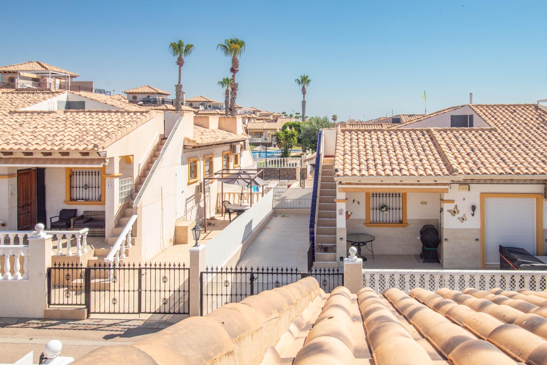 For sale - 2 Bedroom 1 Bathroom Terraced house in Orihuela Costa - La Zenia  - Alicante