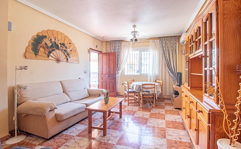 2 Bedroom 1 Bathroom Terraced house in Orihuela Costa