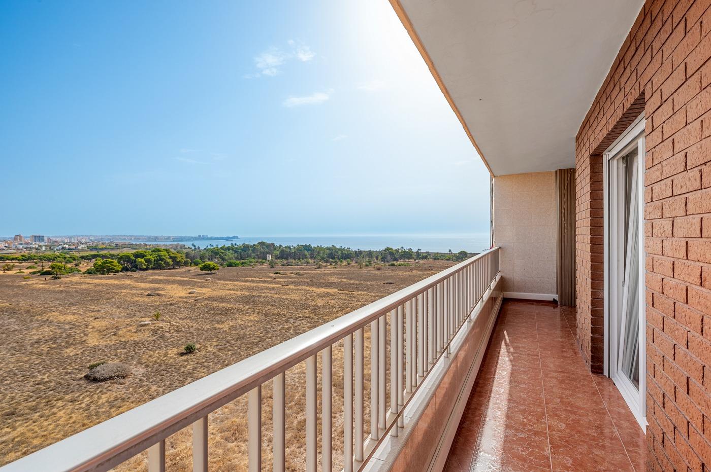 For sale - 2 Bedroom 2 Bathroom Penthouse in Torrevieja - Punta Prima  - Alicante