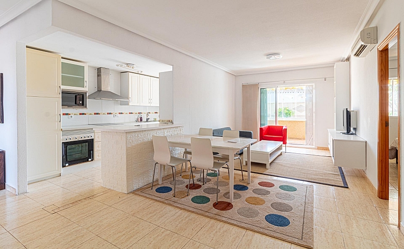 3 Bedroom 2 Bathroom Bungalow in Orihuela Costa