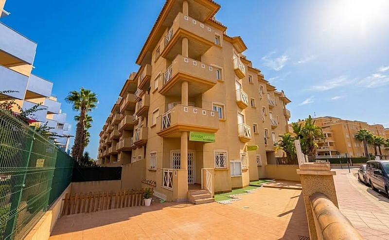 BEACH FRONT 2 BED 2 BATH APARTMENT CABO ROIG