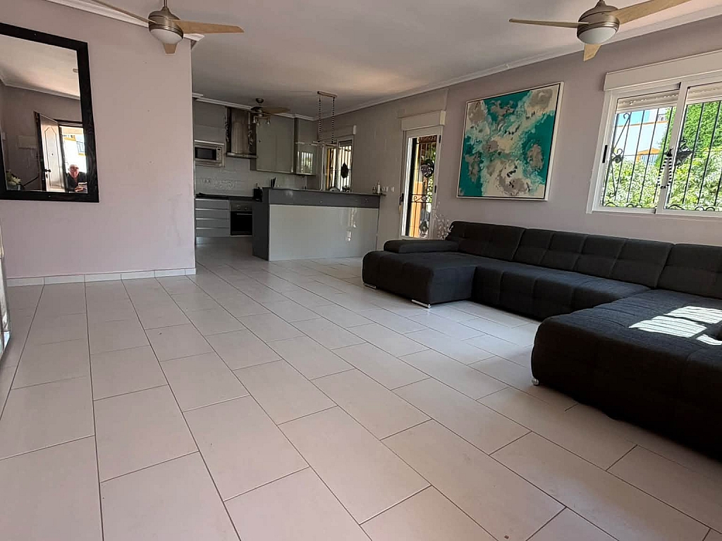 For sale - STYLISH 2BED 2BATH QUAD VILLA ENTRE NARANJOS -  - Alicante