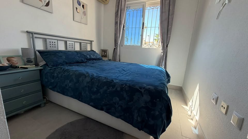 For sale - STUNNING 3 BED 2 BATH QUAD ENTRE NARANJOS -  - Alicante