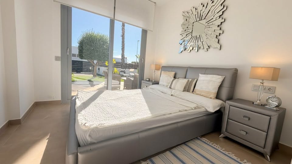 For sale - LUXURY 3BED 2 BATH VILLA VISTABELLA -  - Alicante