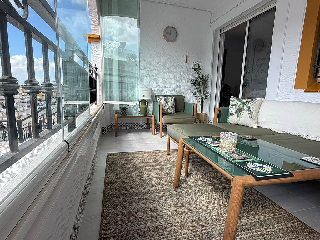For sale - STUNNING 2BED 1BATH TOP FLOOR APARTMENT ENTRE NARANJOS - Entre Naranjos Vistabella Golf Jacrailla - Alicante