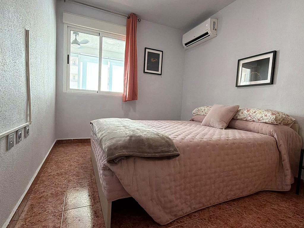 For sale - 2 BED 1 BATH GROUND FLOOR APARTMENT ENTRE NARANJOS -  - Alicante
