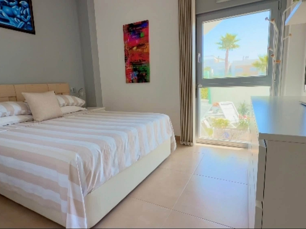 For sale - LUXURY 2 BED 2 BATH APARTMENT VISTABELLA -  - Alicante