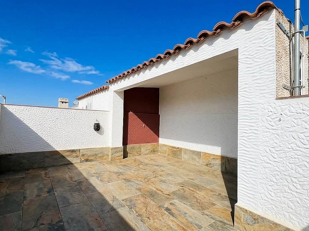 For sale - TOP FLOOR 2BED 2BATH APARTMENT ENTRE NARANJOS -  - Alicante